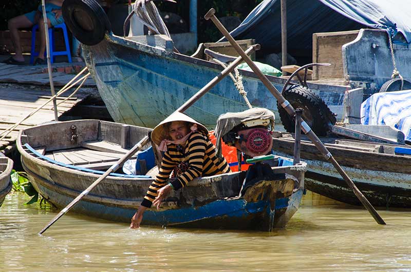 71 - Vietnam - delta del Mekong - barcos